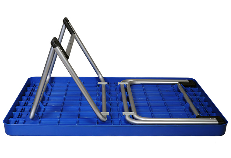 ismasan Plastik Pazar Masası - Alttan Görünüm - Yarım Toplanmış